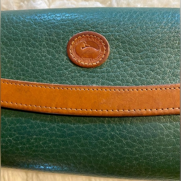 Vintage Dooney & Burke wallet - Picture 2 of 7